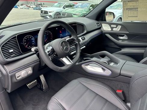 New 2026 Mercedes-Benz GLS 450 4MATIC image 13