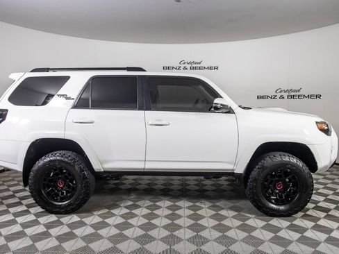Used 2021 Toyota 4Runner TRD Off-Road Premium AWD/4WD image 3