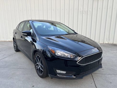 Used 2018 Ford Focus SEL image 1