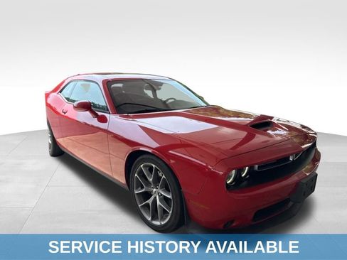 Used 2022 Dodge Challenger GT RWD image 6