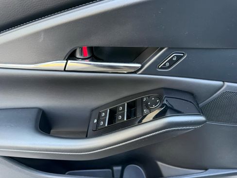 Used 2024 MAZDA CX-30 AWD 2.5 S w/ Preferred Package image 11