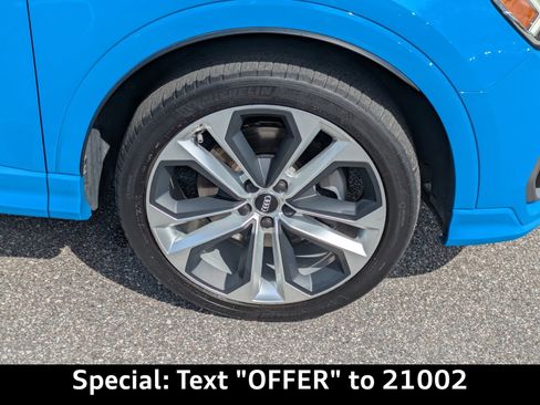 Used 2020 Audi Q3 2.0T Premium Plus w/ Premium Plus Package image 11