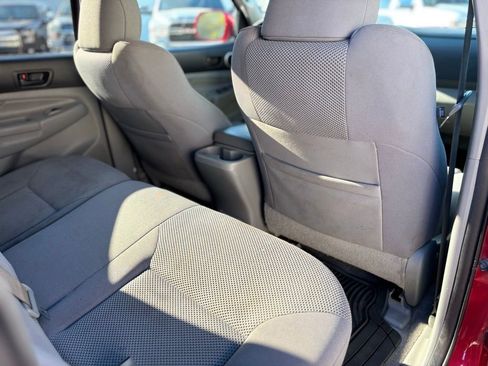 Used 2011 Toyota Tacoma Base w/ TRD Sport Pkg image 15