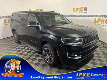Used 2025 Jeep Wagoneer L Series II w/ 8-pass Seating Package