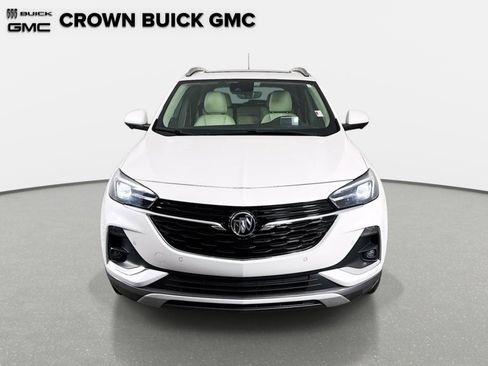 Used 2020 Buick Encore GX Essence w/ Experience Buick Package FWD image 2