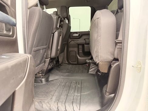 Used 2024 GMC Sierra 2500 Pro w/ Convenience Package image 24