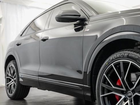 Used 2021 Audi Q8 Premium Plus w/ Premium Plus Package AWD/4WD image 34