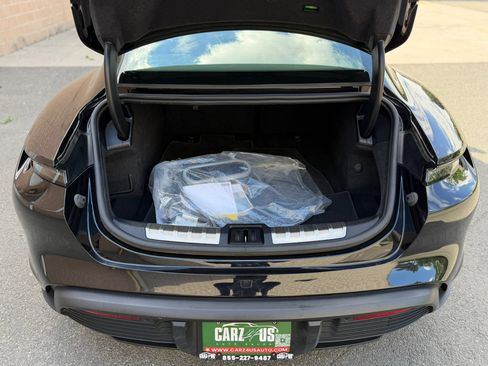 Used 2020 Porsche Taycan 4S AWD/4WD image 14