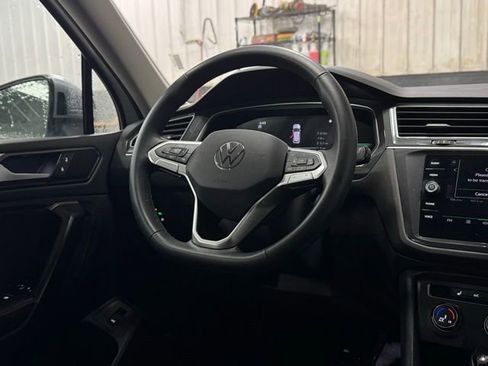 Used 2024 Volkswagen Tiguan Wolfsburg Edition image 23