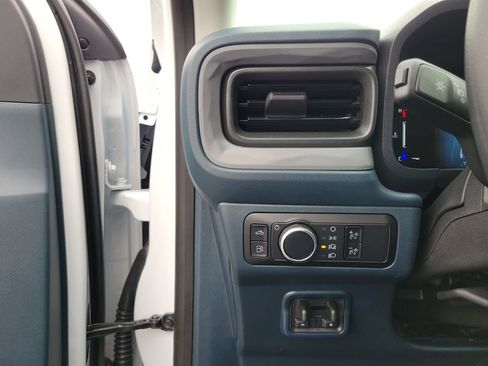 New 2026 Ford Maverick XL w/ Equipment Group 101A image 21