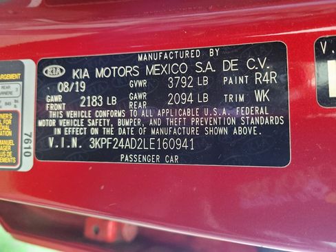 Used 2020 Kia Forte LXS FWD image 33