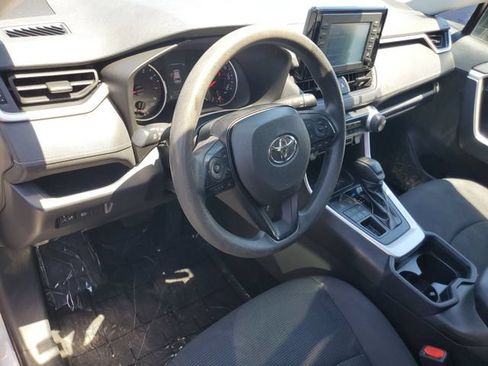 Used 2019 Toyota RAV4 LE AWD/4WD image 15