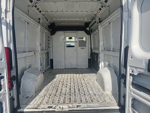 Used 2014 RAM ProMaster 2500 FWD image 17