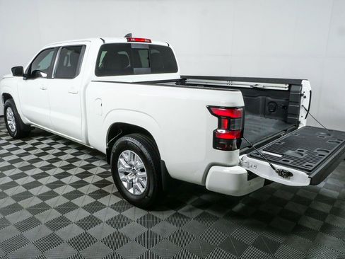 Used 2024 Nissan Frontier SV w/ Technology Package AWD/4WD image 31