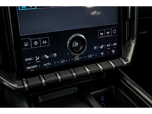 New 2026 GMC Acadia AT4 w/ Luxury Package AWD/4WD image 17