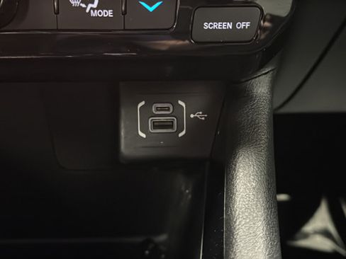 Used 2023 Jeep Compass Trailhawk w/ Trailer Tow Group AWD/4WD image 26