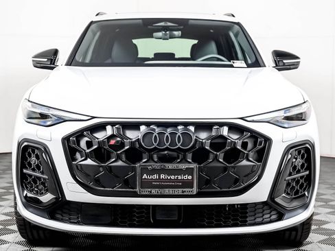 New 2026 Audi SQ5 Premium Plus AWD/4WD image 6