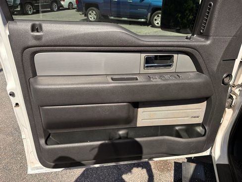 Used 2011 Ford F150 Lariat Limited AWD/4WD image 13