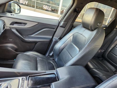 Used 2020 Jaguar F-PACE S image 26