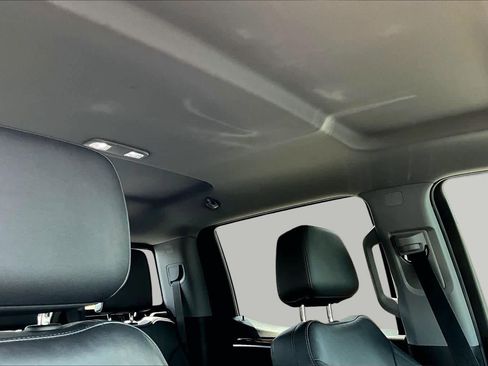 Used 2022 GMC Sierra 1500 Elevation w/ Elevation Premium Package AWD/4WD image 14