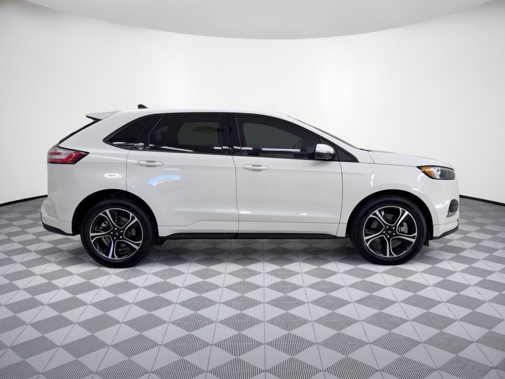 Used 2023 Ford Edge ST AWD/4WD image 8