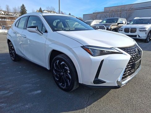 Used 2023 Lexus UX 250h AWD w/ Premium Package image 3