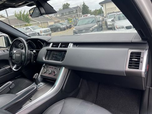 Used 2015 Land Rover Range Rover Sport SE AWD/4WD image 21