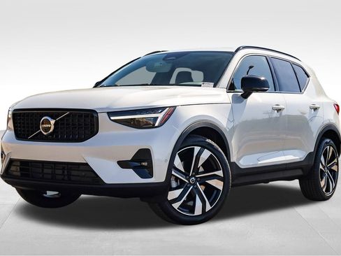 New 2026 Volvo XC40 B5 Ultra w/ Climate Package AWD/4WD image 1
