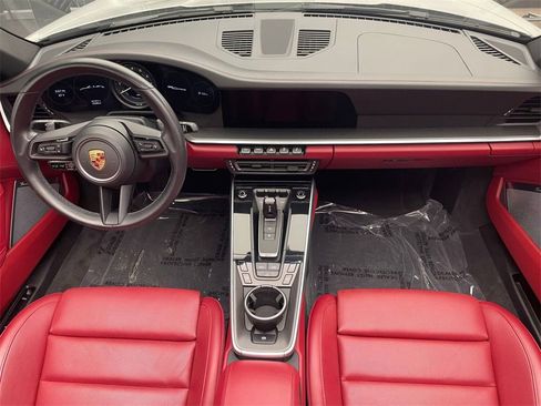 Certified 2023 Porsche 911 Carrera image 19