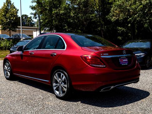 Used 2018 Mercedes-Benz C 300 4MATIC Sedan w/ Parking Assist Package image 4