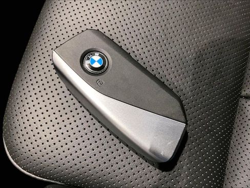 Used 2025 BMW X3 xDrive30i w/ Convenience Package image 14