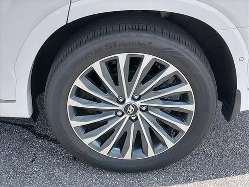 Used 2025 Hyundai Palisade Calligraphy FWD image 18
