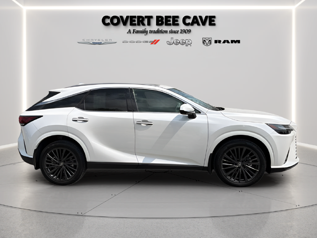 Used 2025 Lexus RX 350 Premium w/ Convenience Package FWD image 14