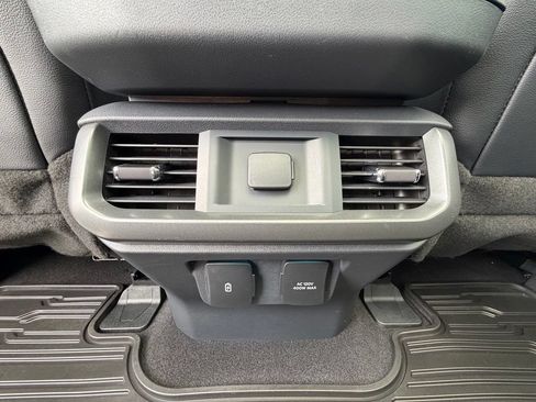 Used 2024 Ford F150 Lariat w/ Bed Utility Package AWD/4WD image 8