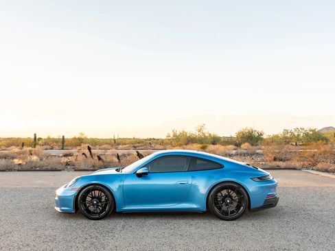 Used 2024 Porsche 911 GT3 RWD image 24