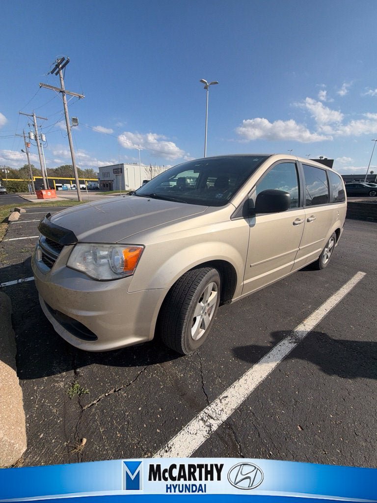 Used 2013 Dodge Grand Caravan SE FWD image 1