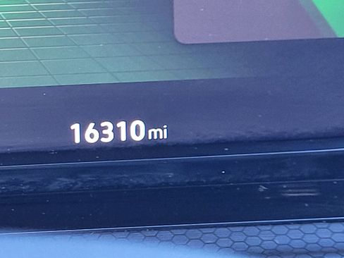 Used 2024 Volkswagen GTI Autobahn image 30