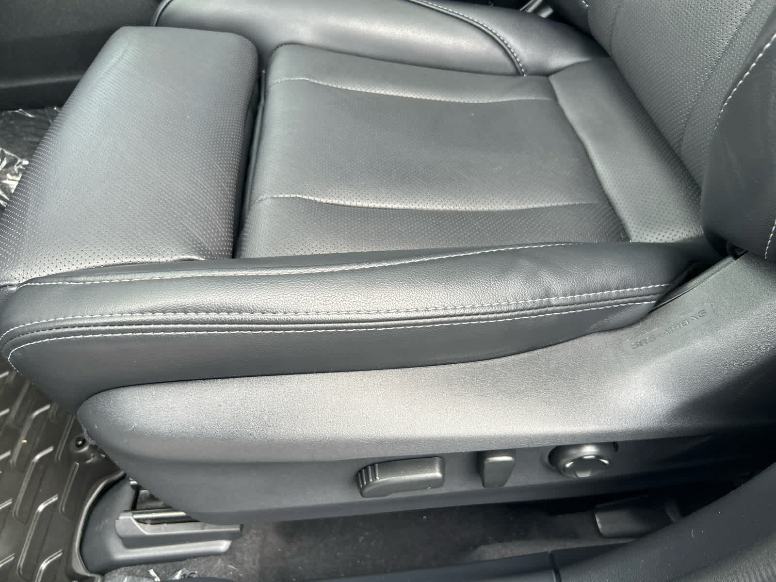 Used 2024 Subaru Legacy Limited AWD/4WD image 12