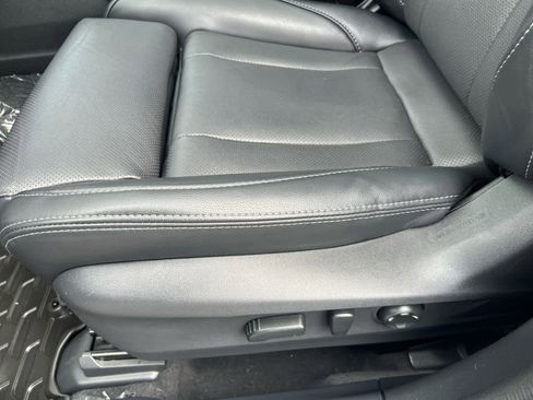 Used 2024 Subaru Legacy Limited AWD/4WD image 12