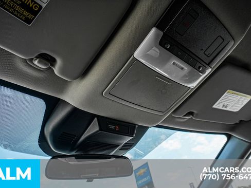 Used 2025 Nissan Rogue SV image 60