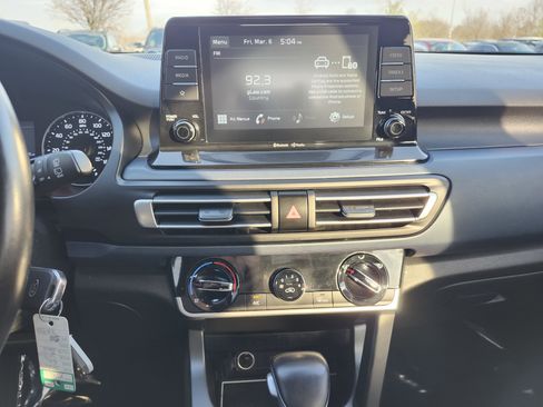 Used 2021 Kia Seltos S image 30