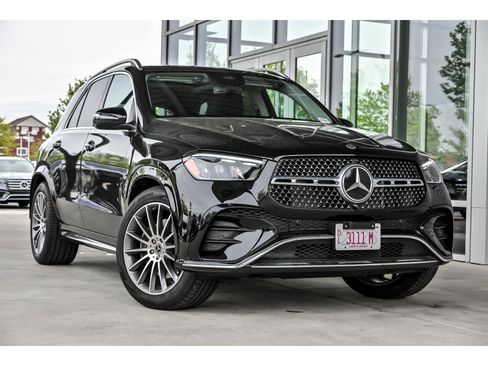 Certified 2026 Mercedes-Benz GLE 450 4MATIC image 1