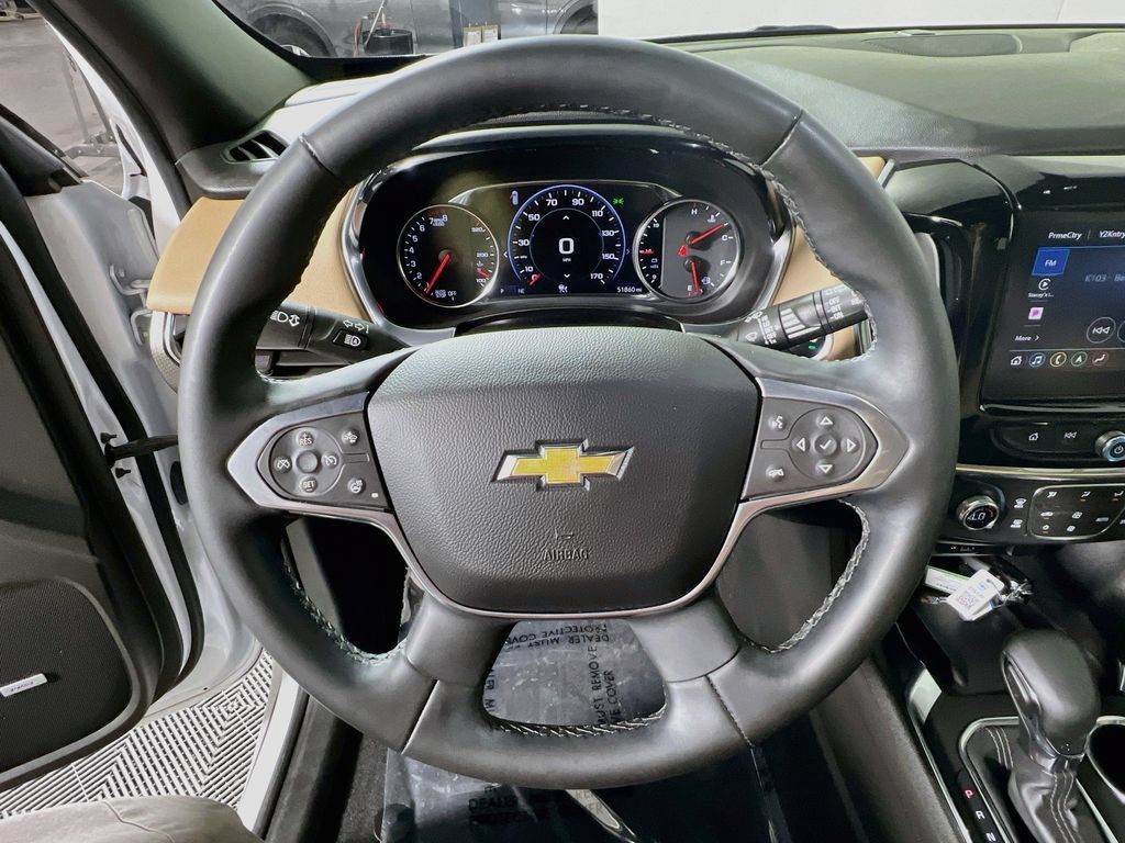 Used 2023 Chevrolet Traverse Premier AWD/4WD image 10