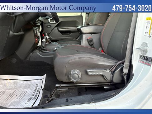 Used 2018 Jeep Wrangler Unlimited Rubicon image 13