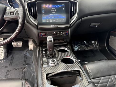Used 2019 Maserati Ghibli S GranSport Q4 AWD/4WD image 43
