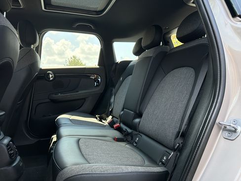 Used 2022 MINI Cooper Countryman S FWD image 8