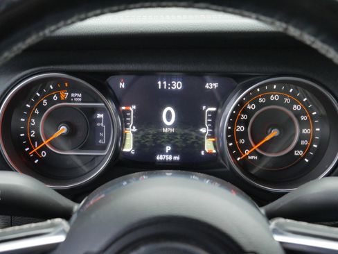 Used 2020 Jeep Gladiator Overland image 7