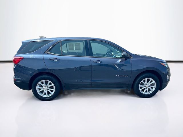 Used 2018 Chevrolet Equinox LS AWD/4WD image 9