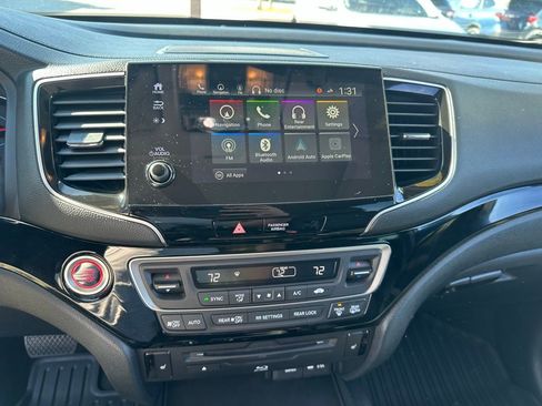 Used 2021 Honda Pilot Touring image 32