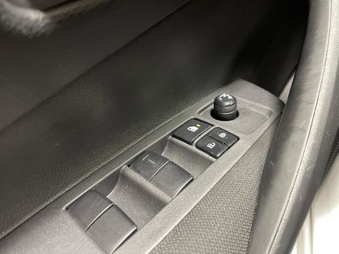 Certified 2023 Toyota Corolla LE image 15